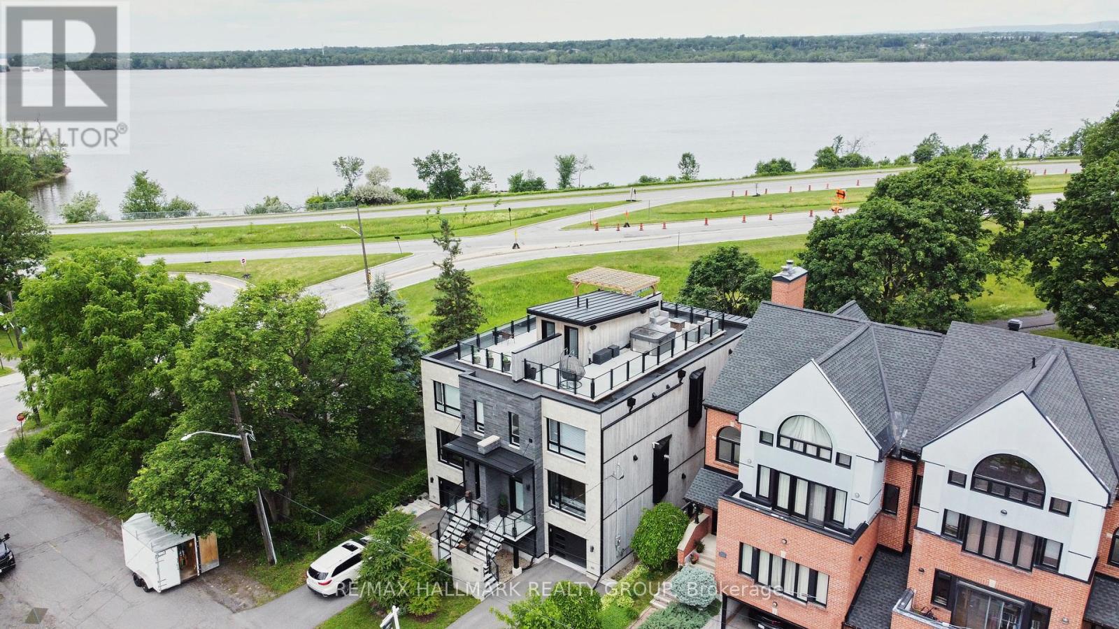2167 RICE AVENUE - 47