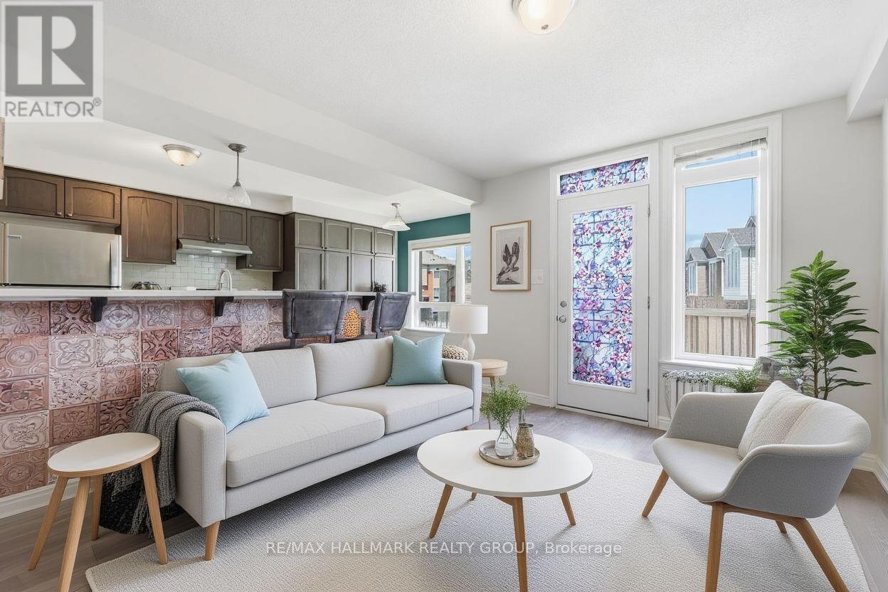 88 FEATHERTOP LANE - 9