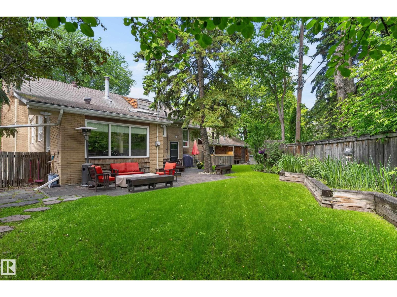 10235 134 ST NW NW - 57