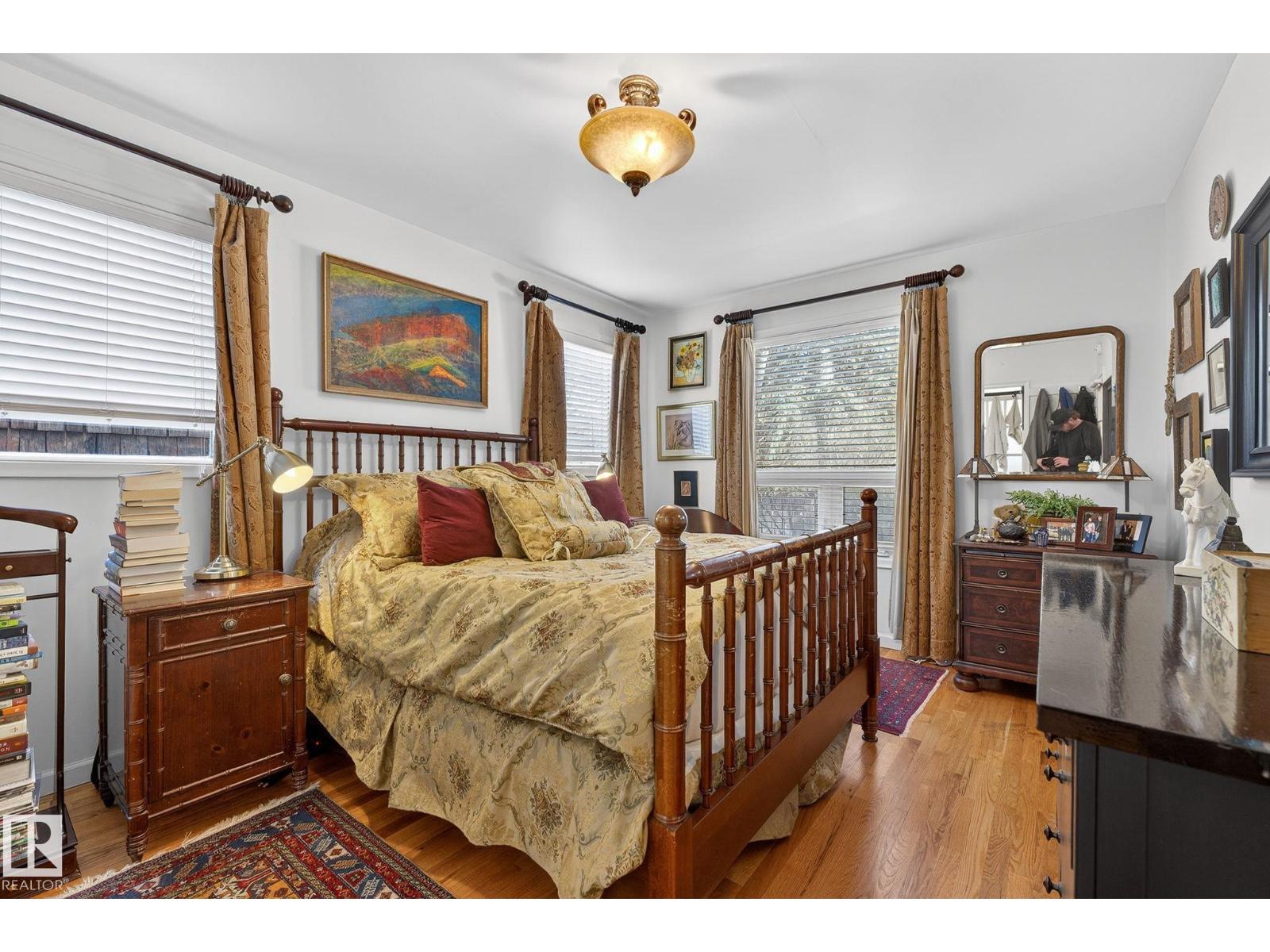 10235 134 ST NW NW - 5