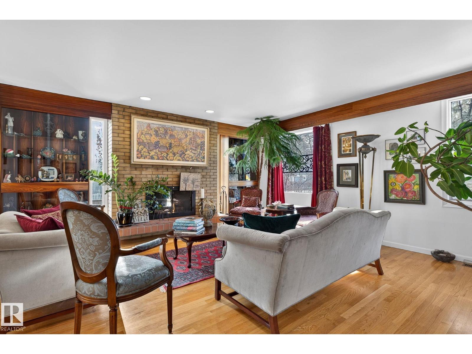 10235 134 ST NW NW - 15
