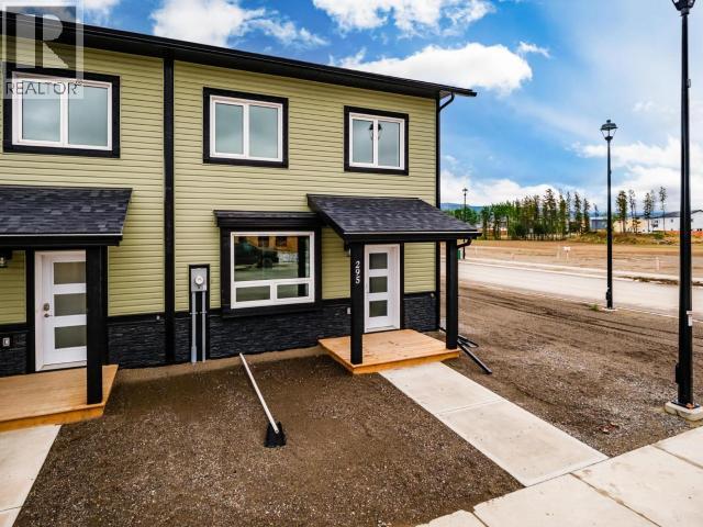 295 WITCH HAZEL DRIVE, Whitehorse — photo 2