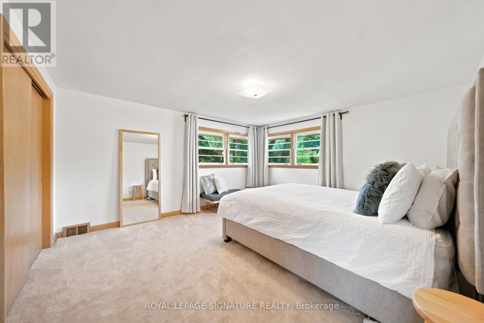 308 SOUTH COURT S - 17