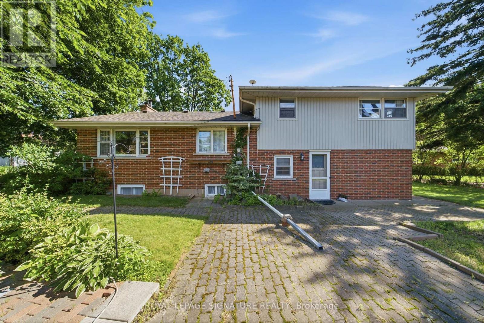 308 SOUTH COURT S - 37