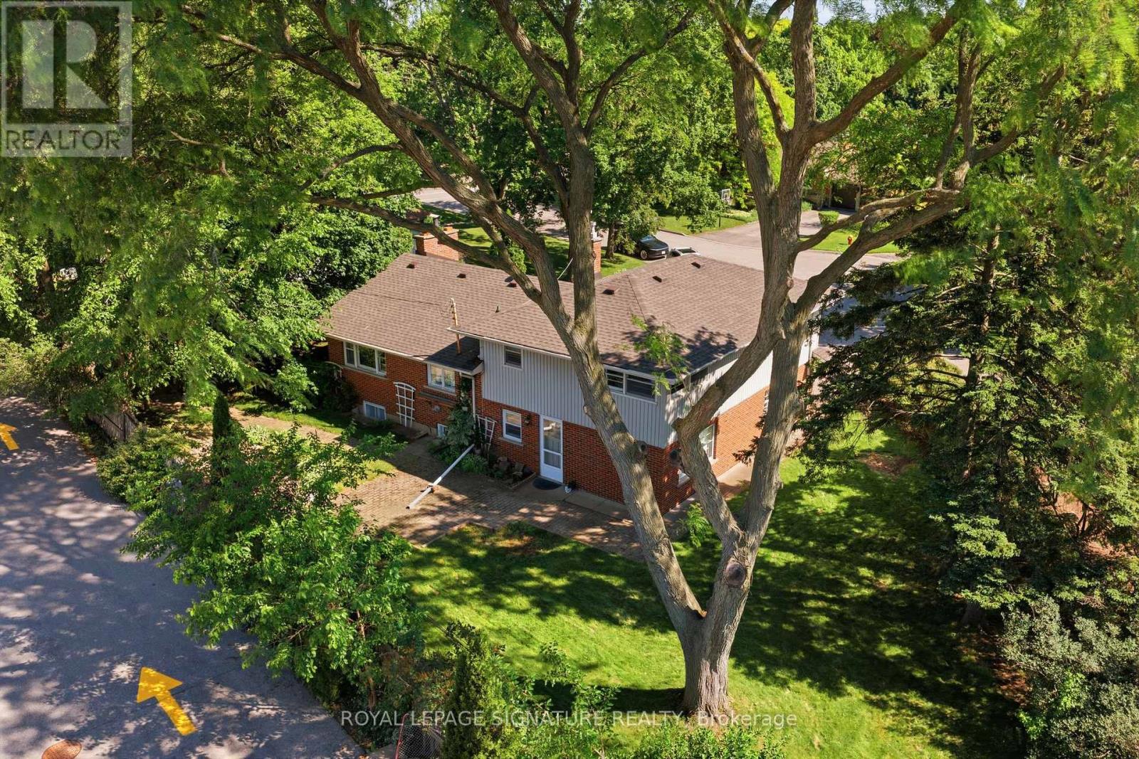 308 SOUTH COURT S - 40