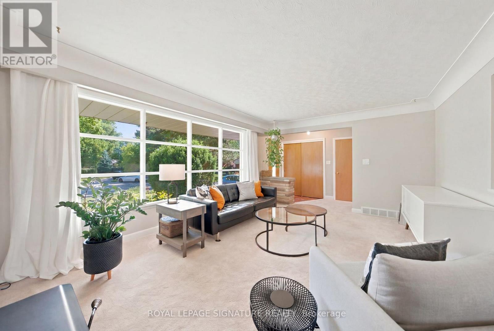308 SOUTH COURT S - 8