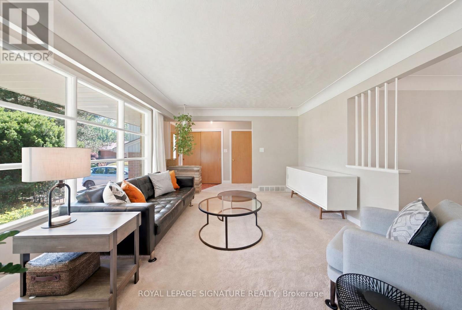 308 SOUTH COURT S - 9