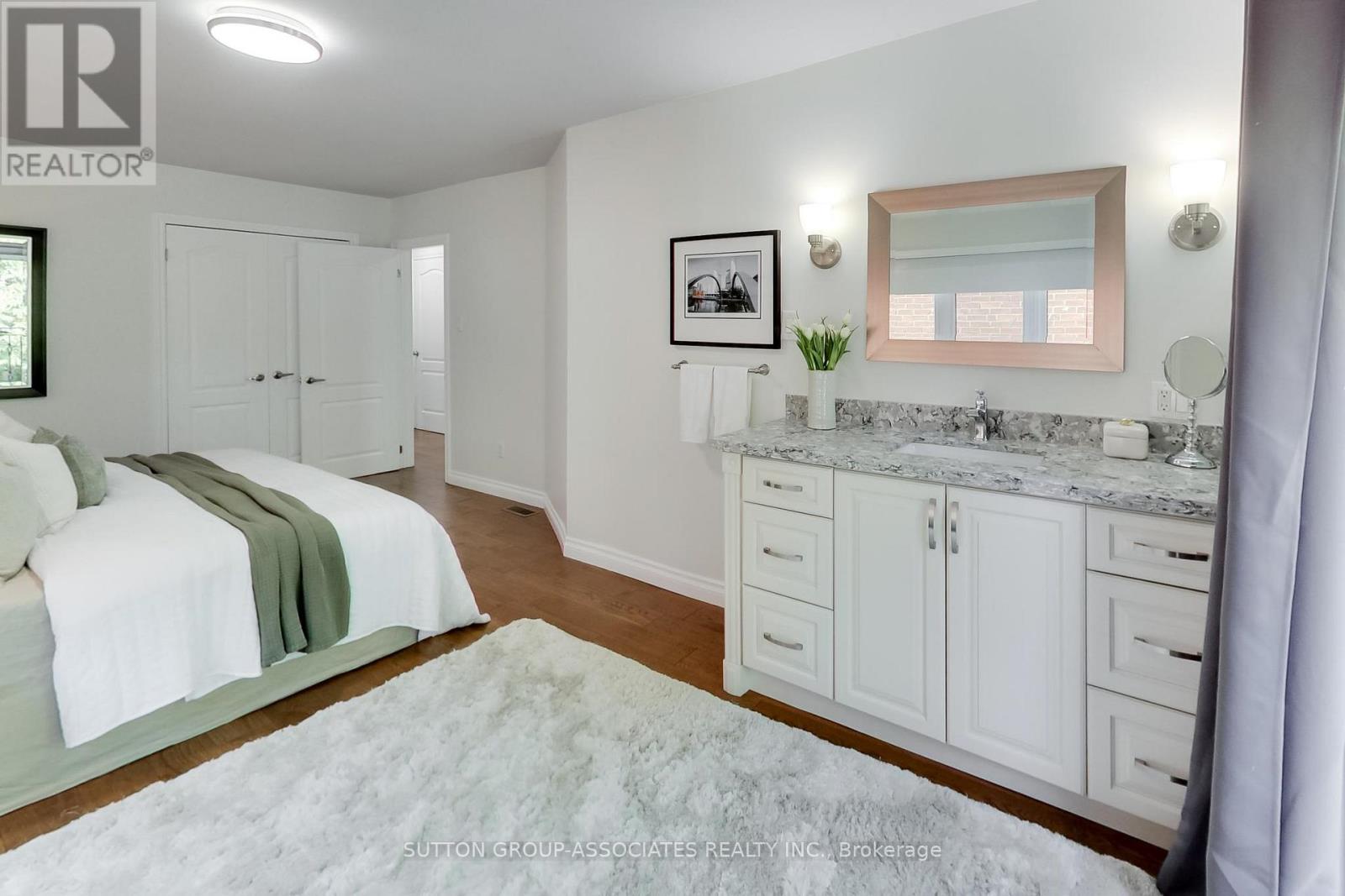 323 LAUDER AVENUE - 16