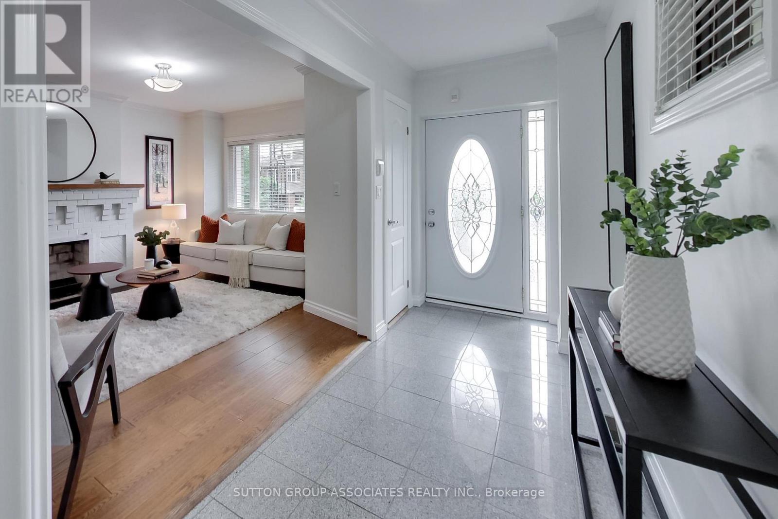 323 LAUDER AVENUE - 3