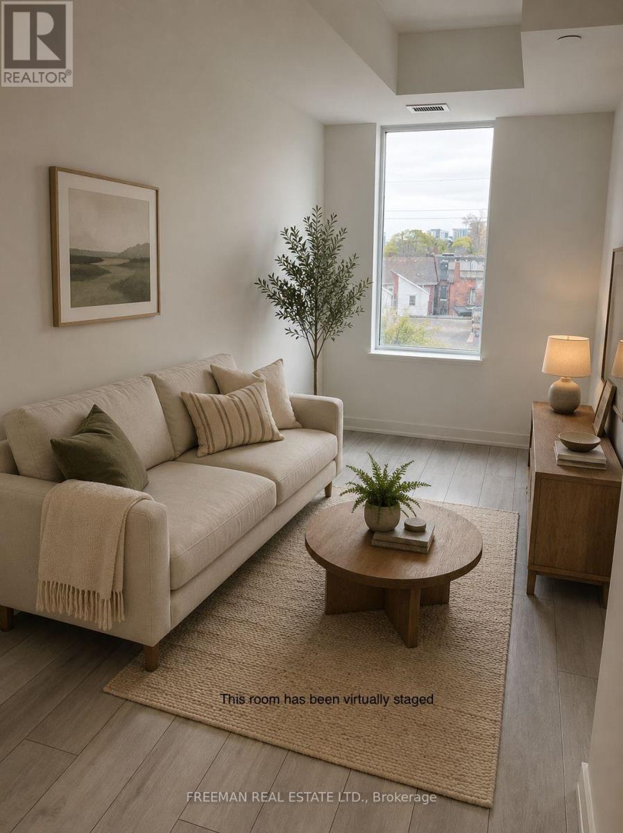 #406 5 LAKEVIEW AVENUE - 5