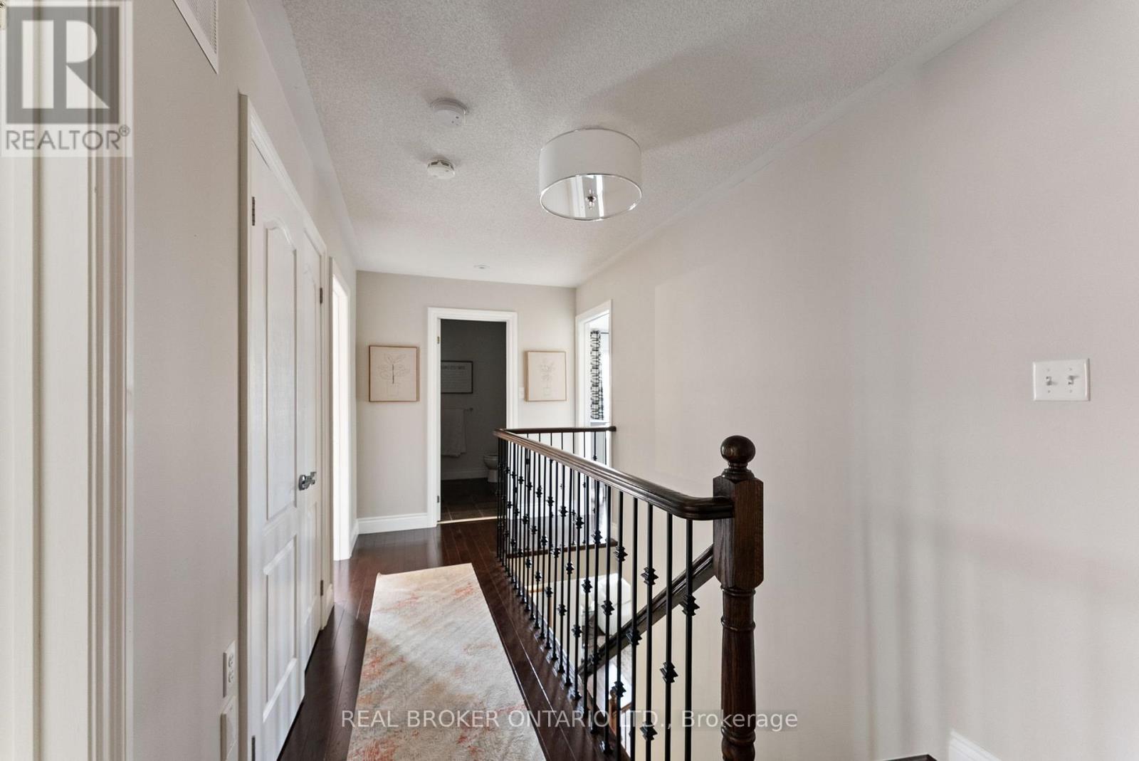 20 DENBURY COURT - 18