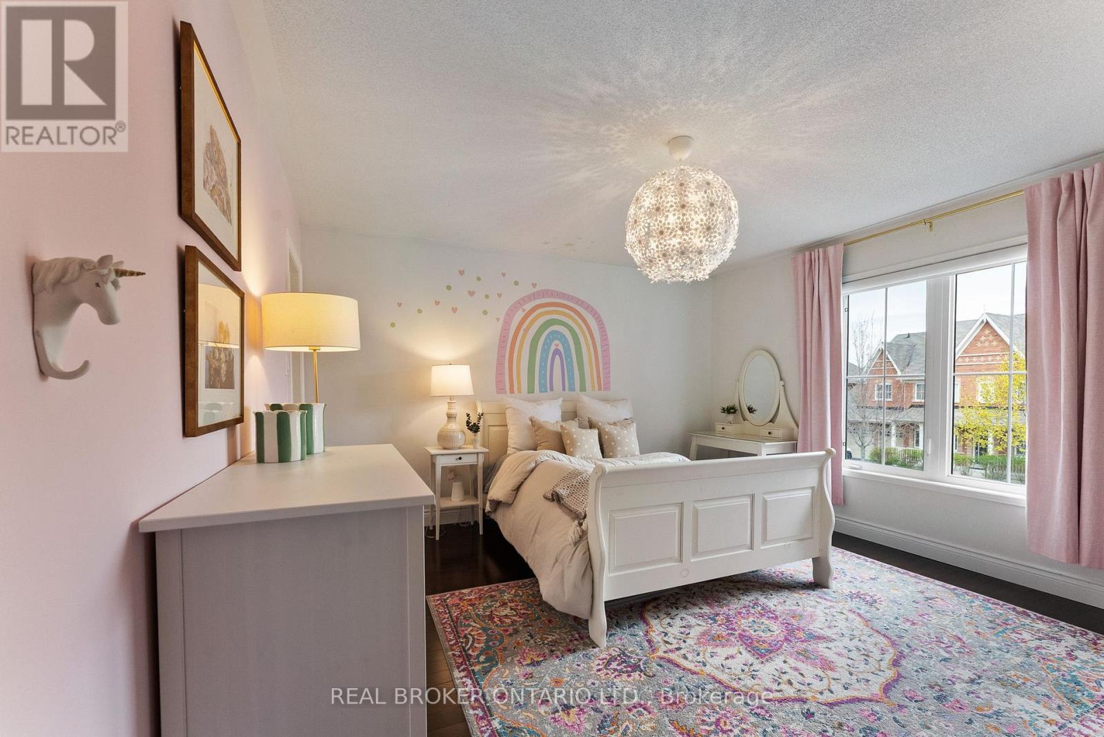20 DENBURY COURT - 28