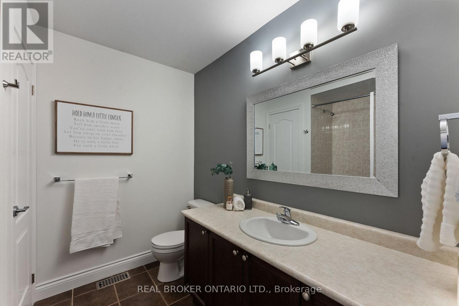 20 DENBURY COURT - 31
