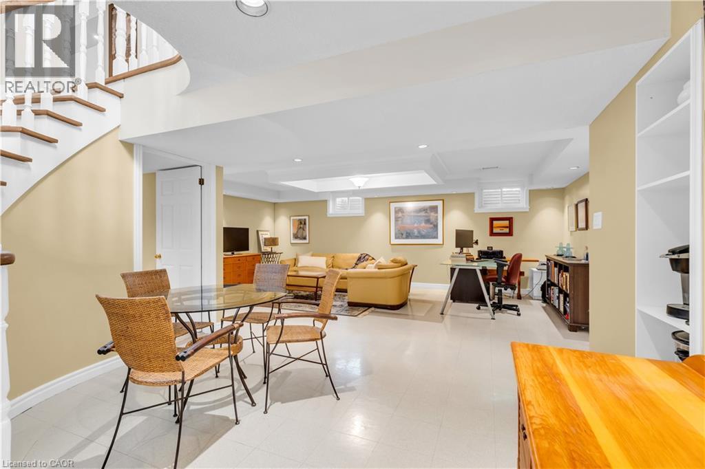 20 SHORTILL Road - 31