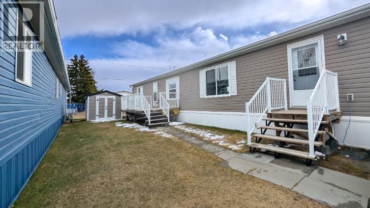 #3, 5853 4 Street W - 3