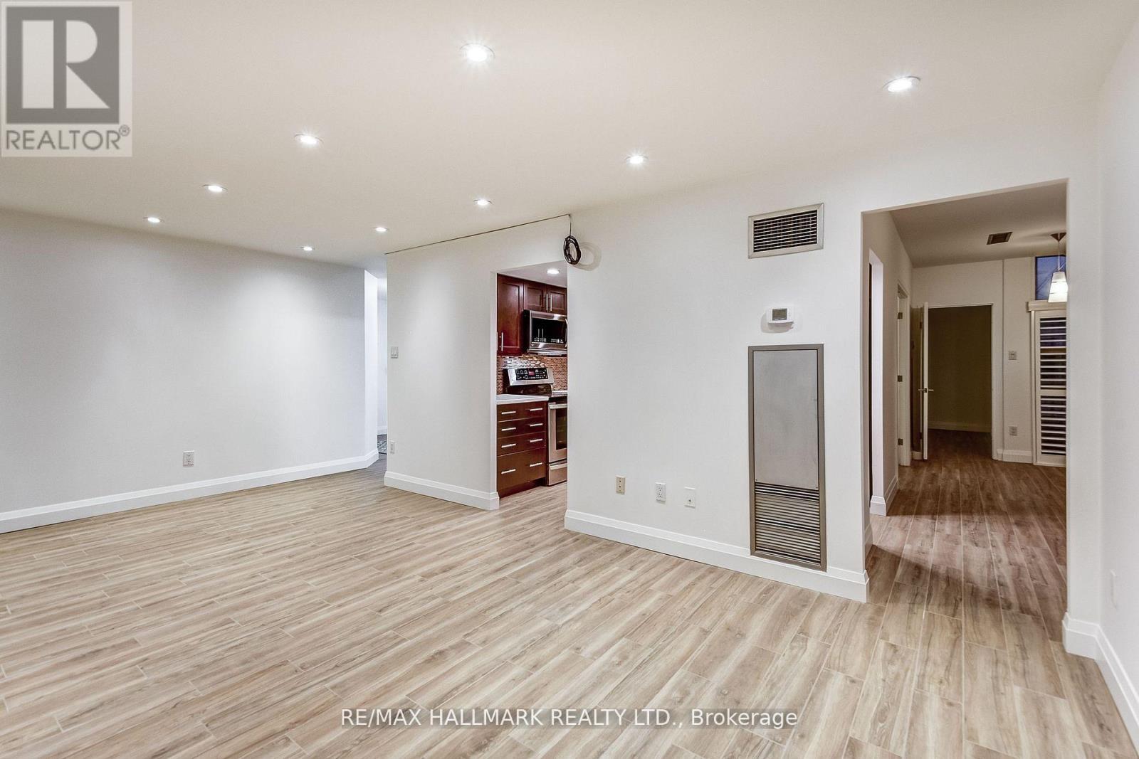 #1211 20 HARDING BOULEVARD W - 10