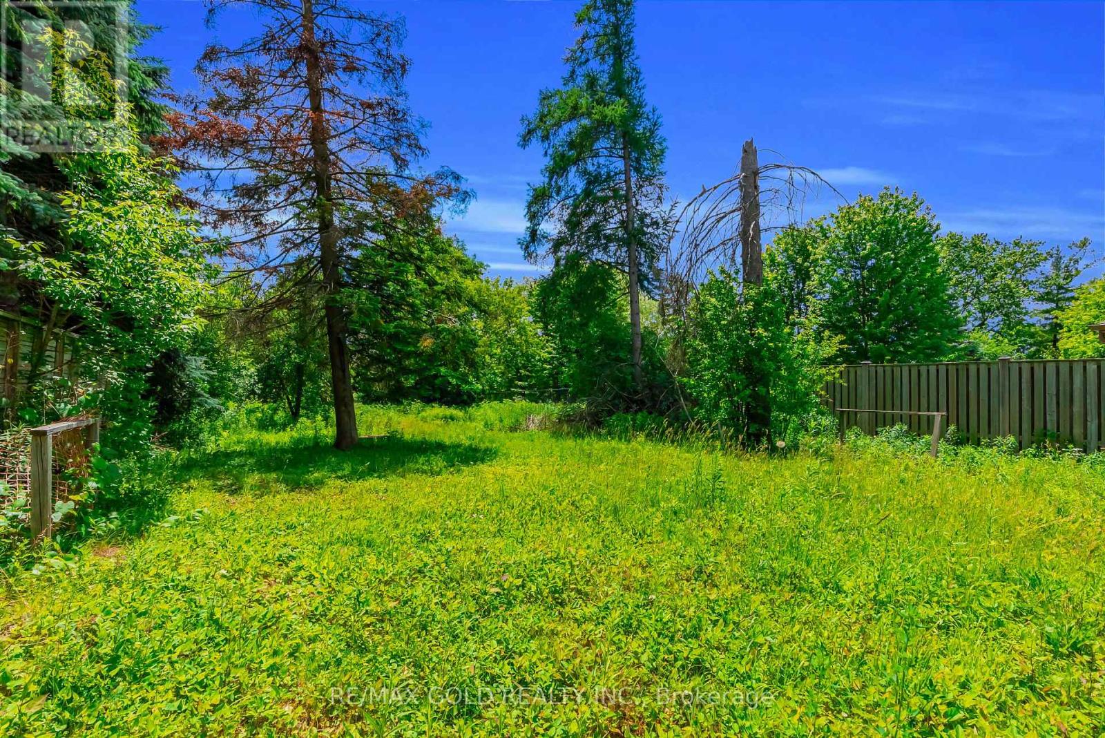 3 AUBREY AVENUE - 29