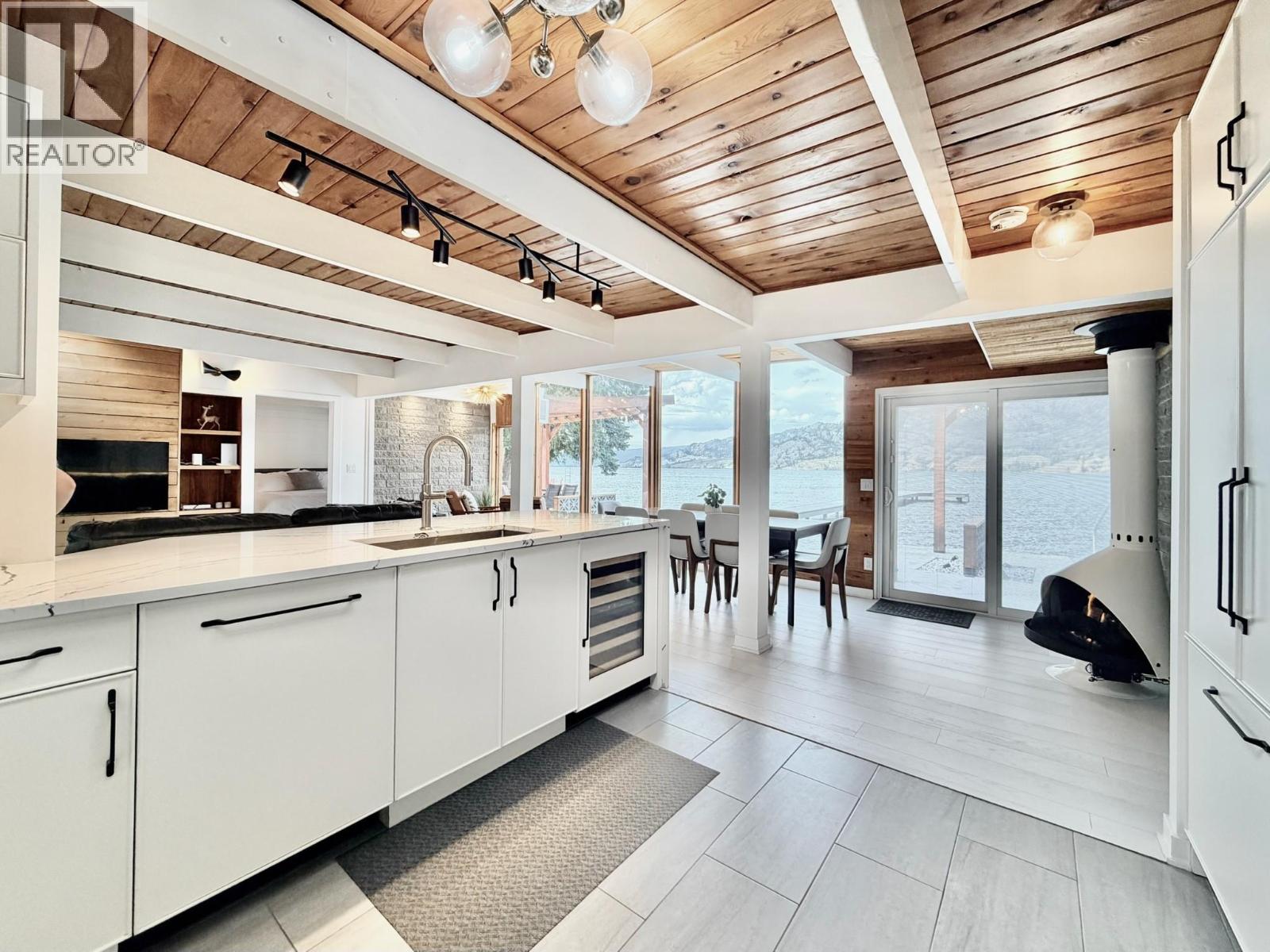 266 ALDER Avenue - 16