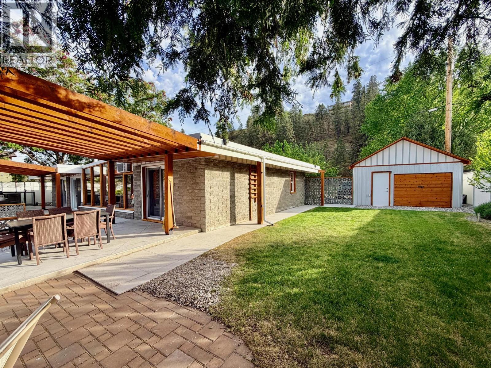 266 ALDER Avenue - 61