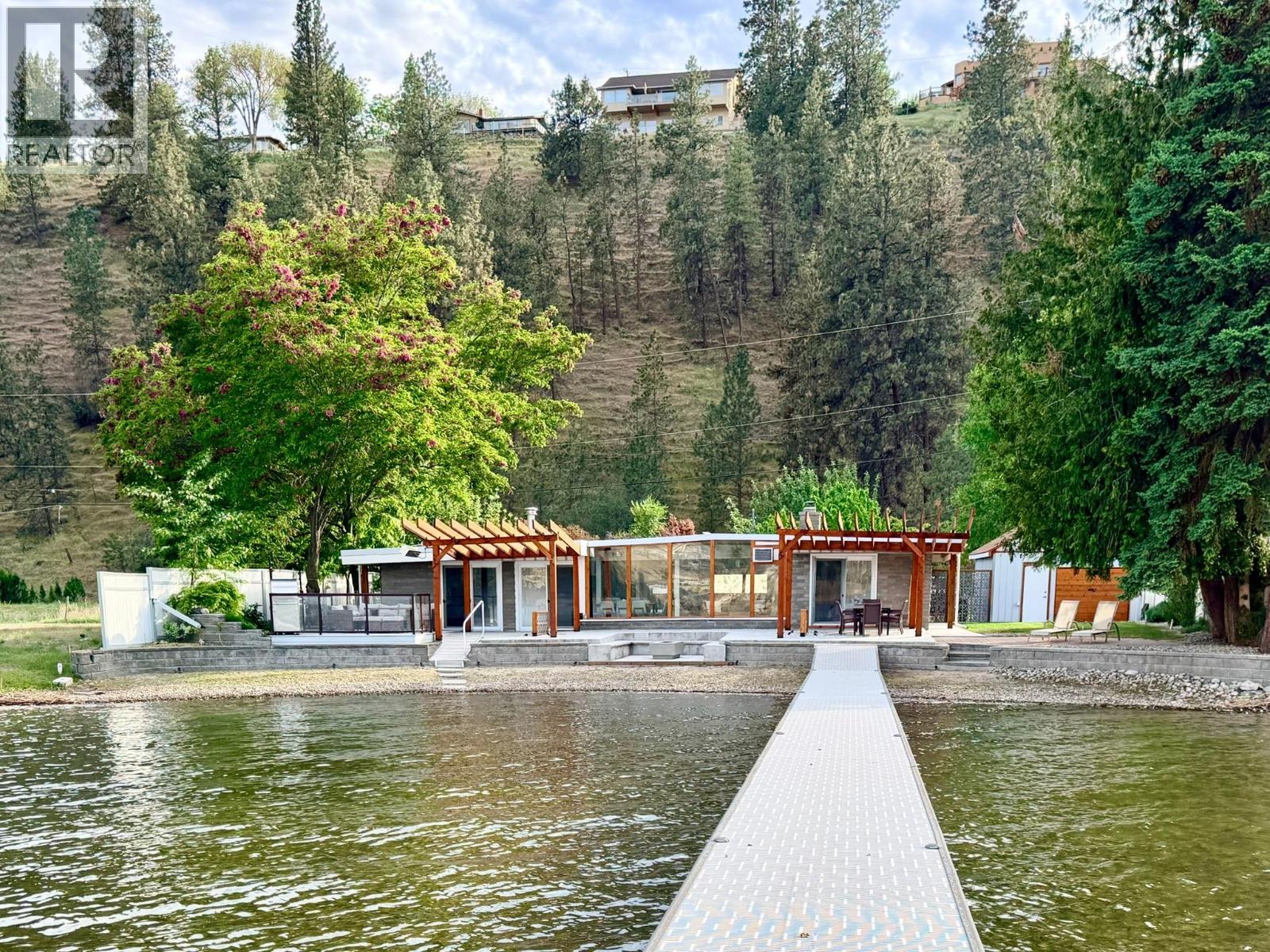 266 ALDER Avenue - 83