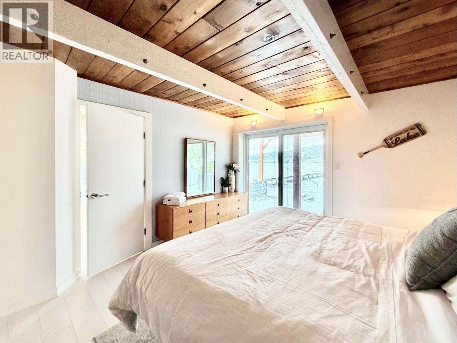 266 ALDER Avenue - 42