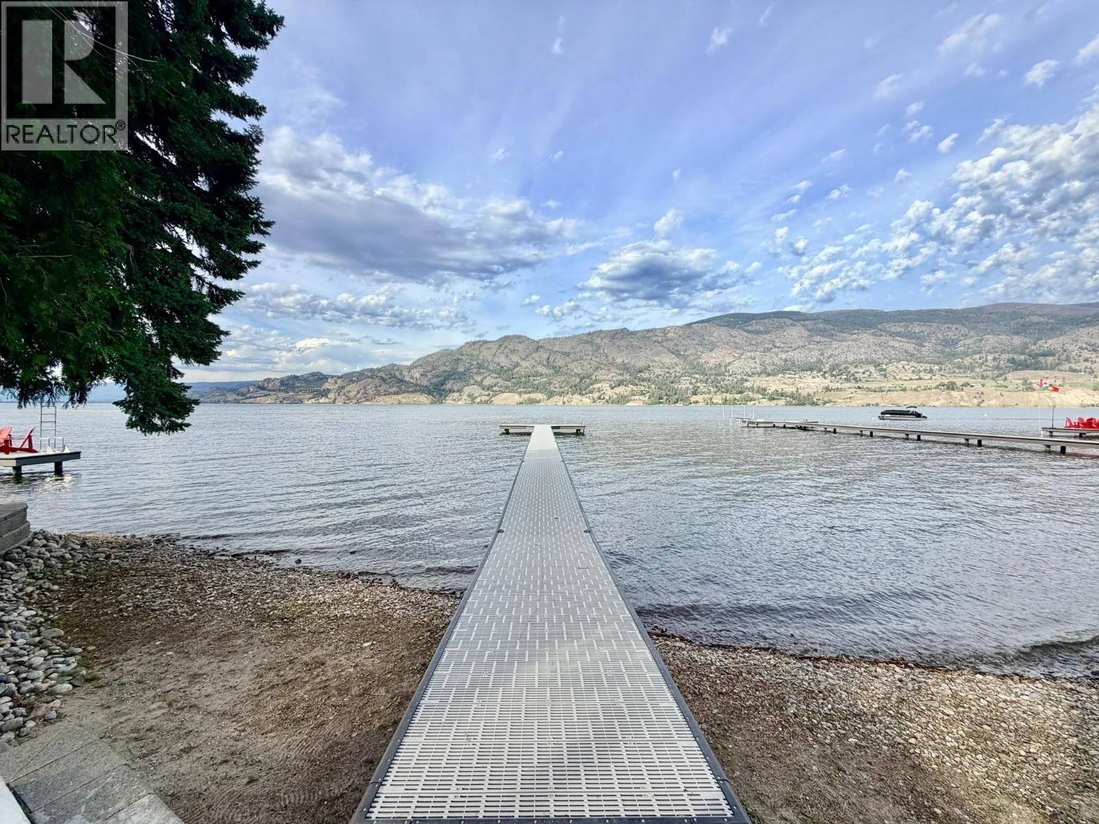 266 ALDER Avenue - 67