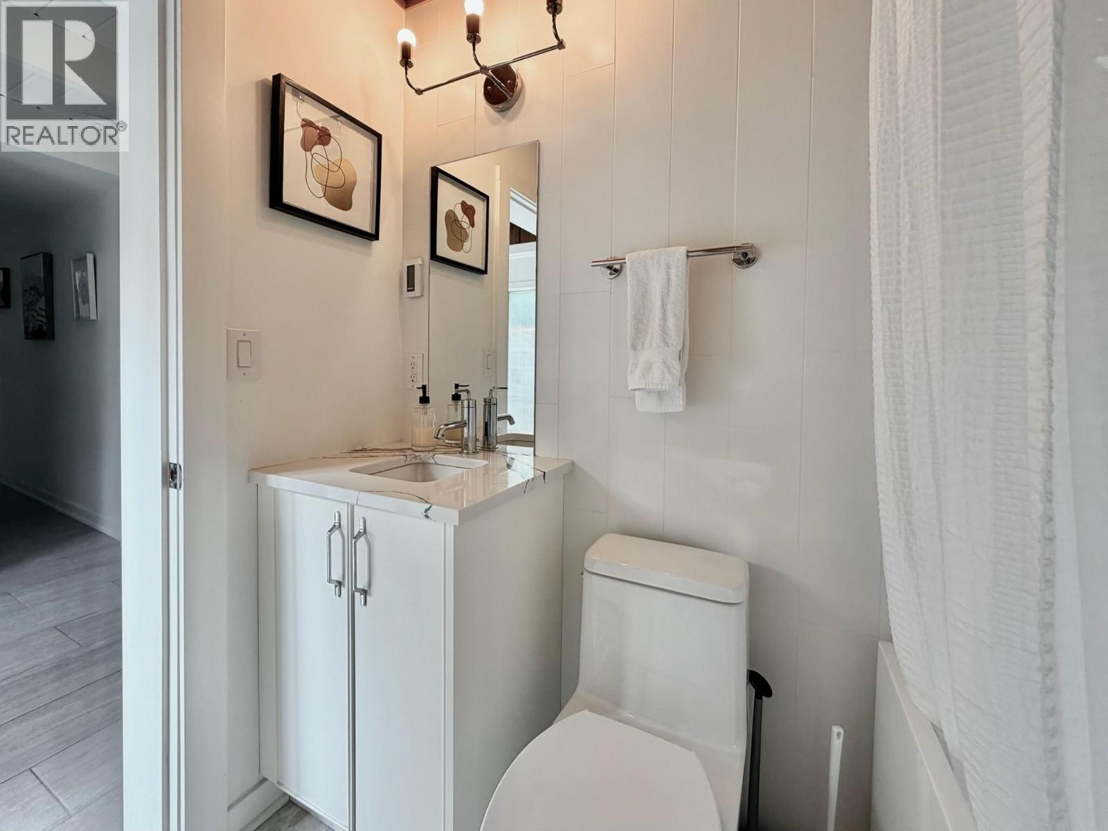 266 ALDER Avenue - 50