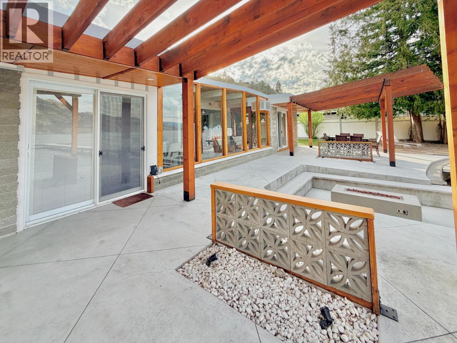 266 ALDER Avenue - 78