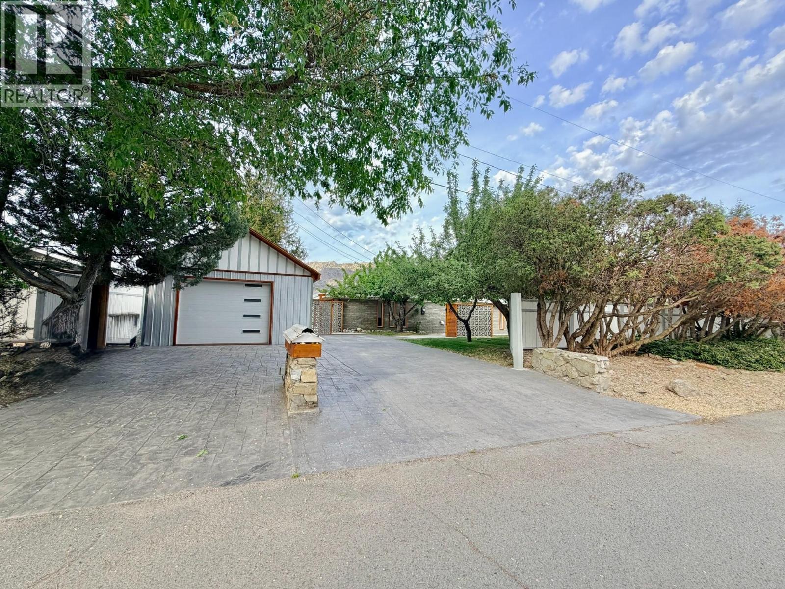 266 ALDER Avenue - 91