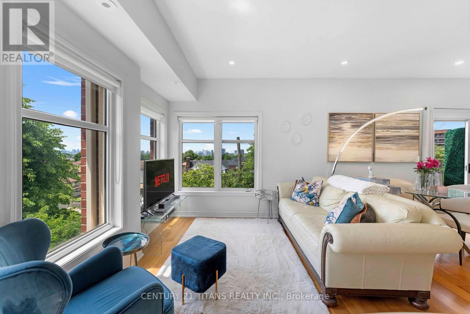 #222 1837 EGLINTON AVENUE E - 5