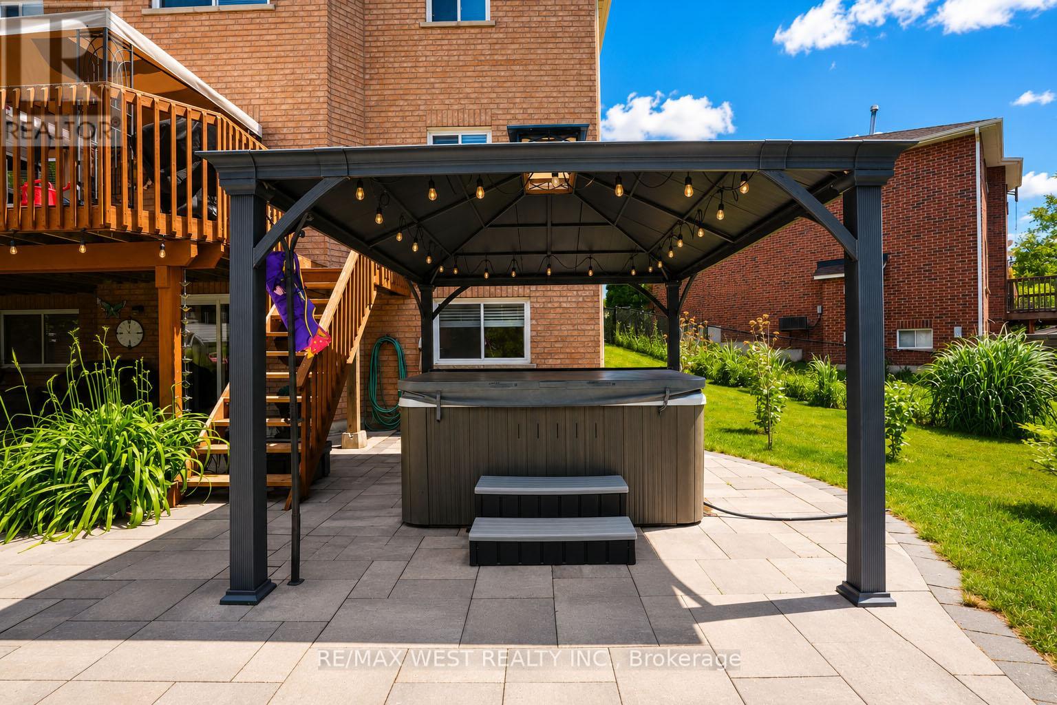 45 CARLEY CRESCENT - 19
