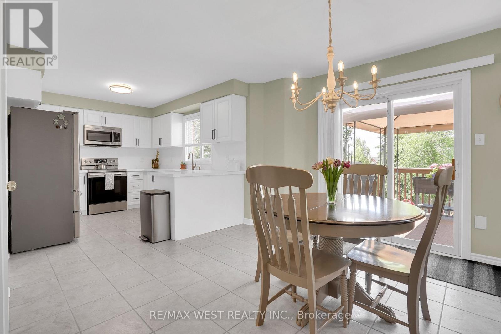 45 CARLEY CRESCENT - 6