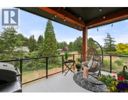 Living room - 650 Lazo Rd, Comox, BC V9M3V4 Photo 17