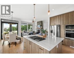 Kitchen - 650 Lazo Rd, Comox, BC V9M3V4 Photo 19