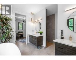 650 Lazo Rd, Comox, BC V9M3V4 Photo 27