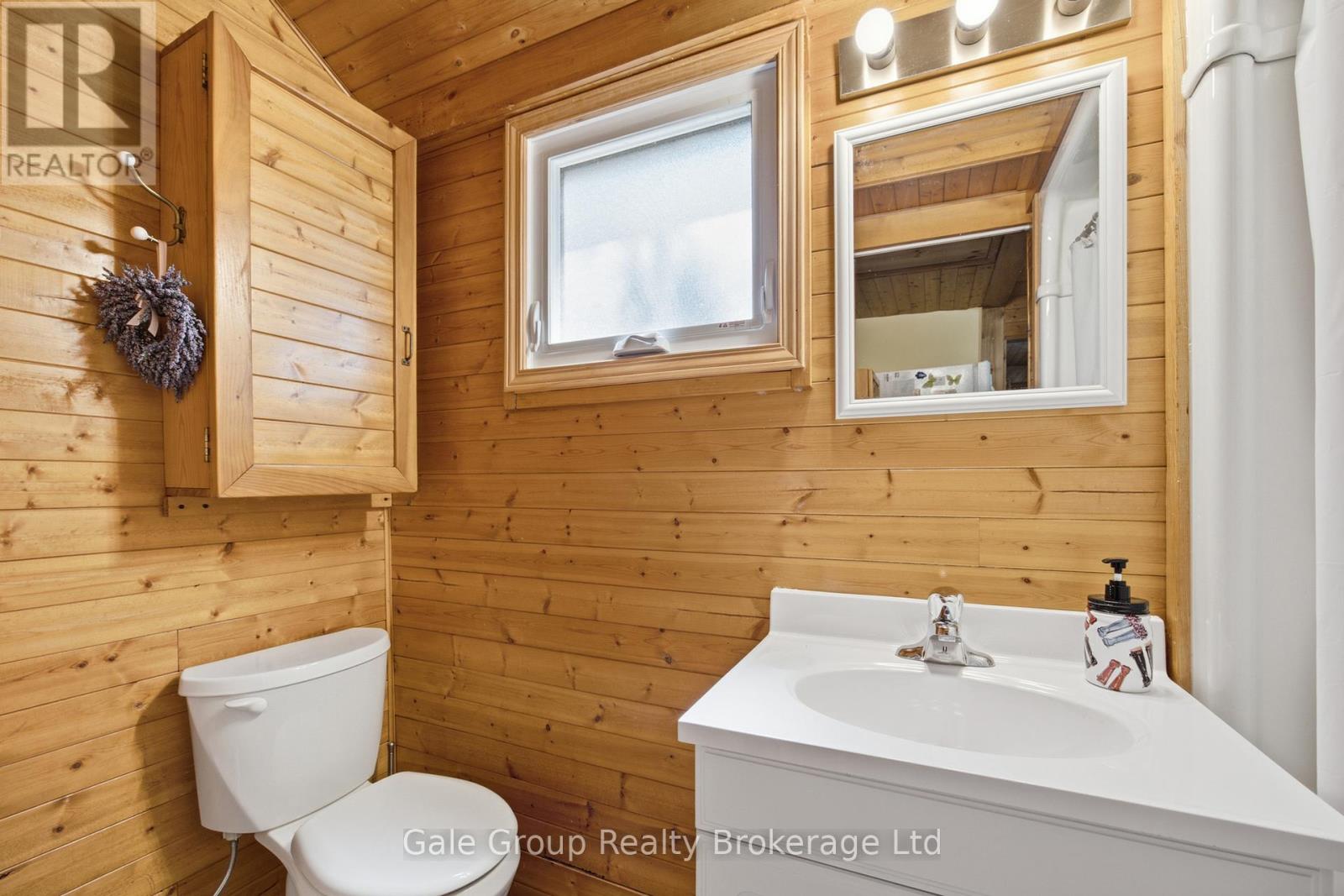 26 WOODWARD AVENUE - 22