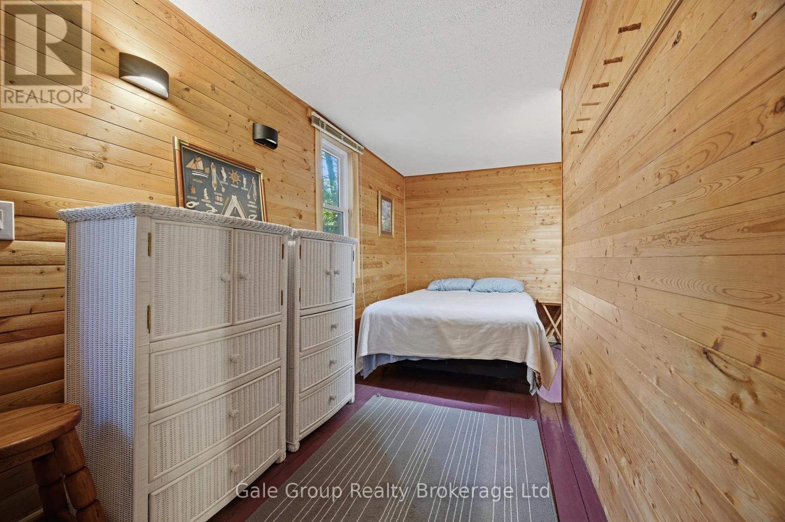 26 WOODWARD AVENUE - 25