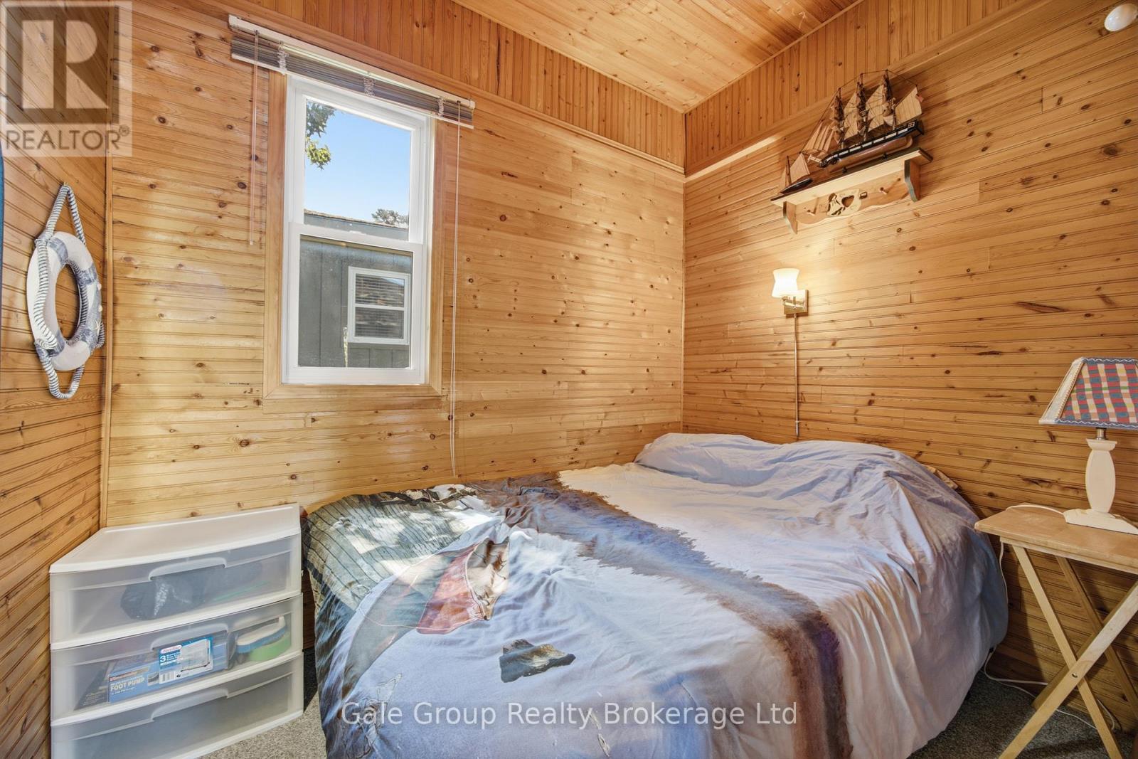 26 WOODWARD AVENUE - 26
