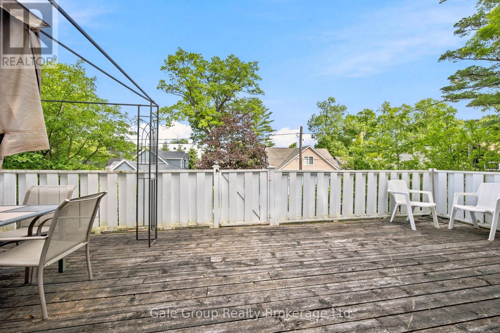 26 WOODWARD AVENUE - 32