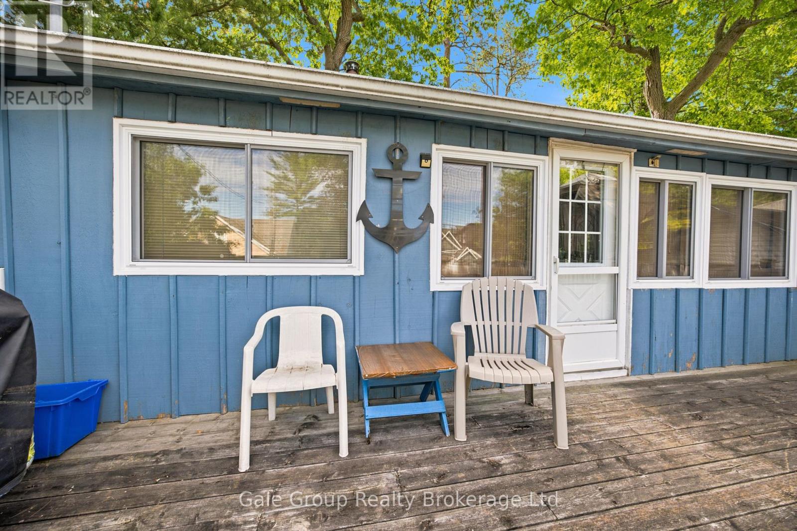 26 WOODWARD AVENUE - 35