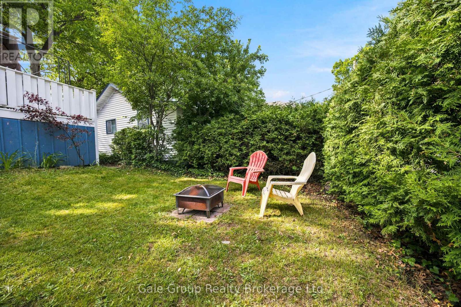 26 WOODWARD AVENUE - 36
