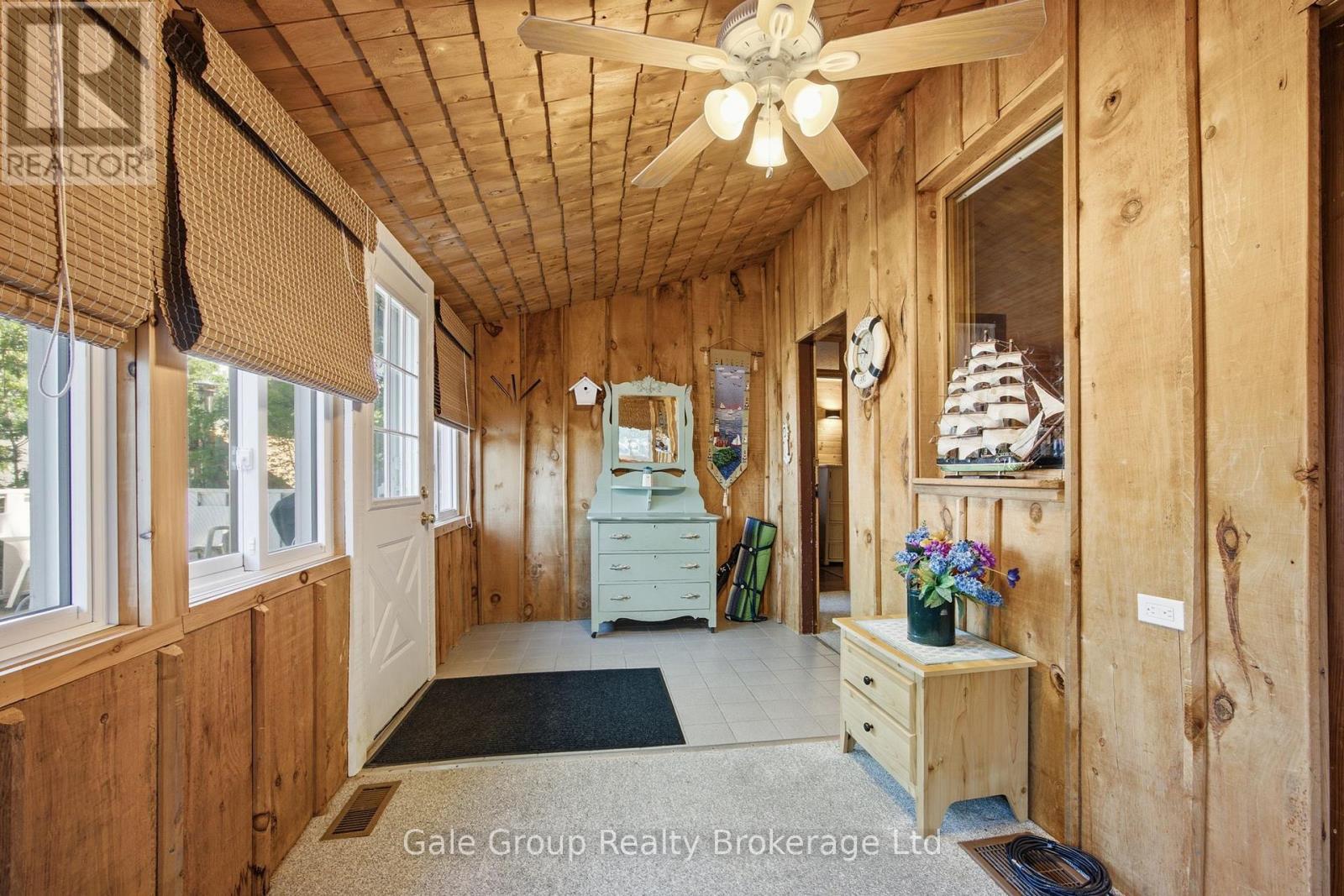 26 WOODWARD AVENUE - 8
