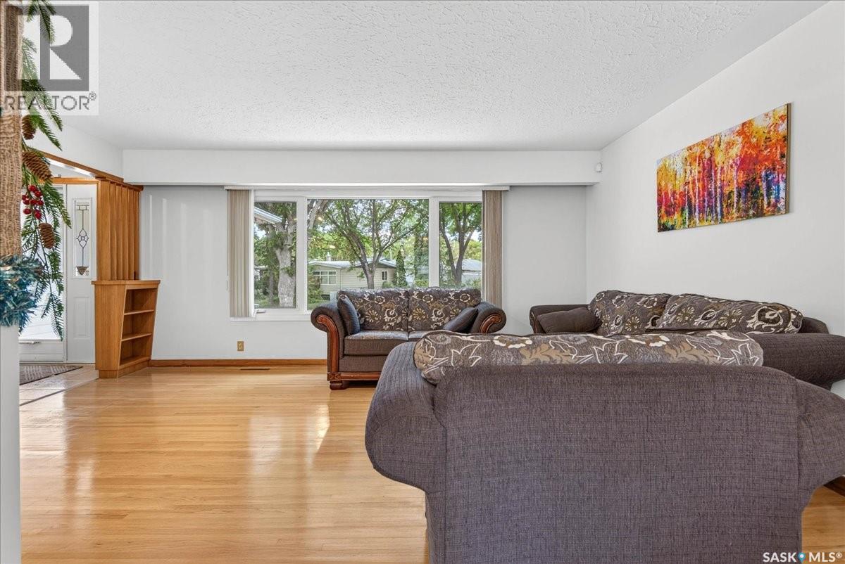 20 Dunning CRESCENT — photo 11