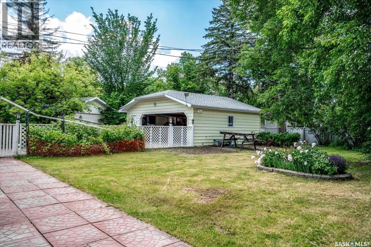 20 Dunning CRESCENT — photo 36