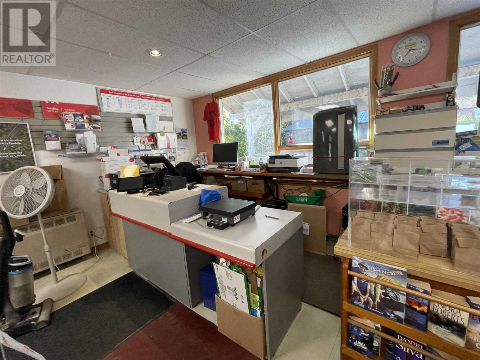 18808 Hwy 17 - 5