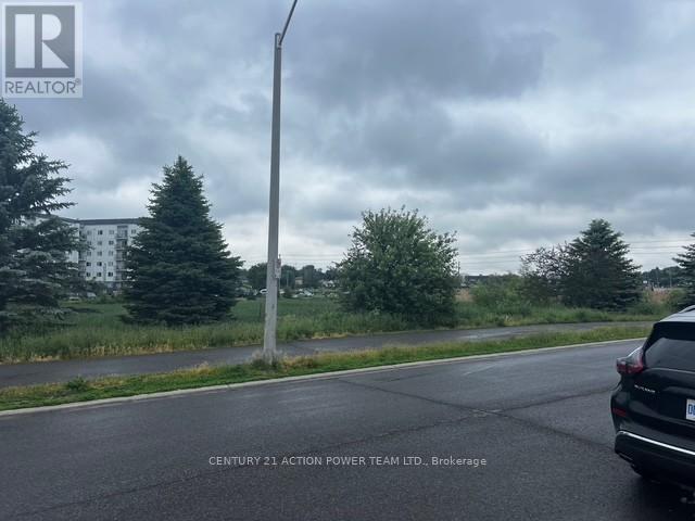 3 Bed, 3 Bath House for Sale in Ottawa – 377 BRIGITTA STREET, Ottawa – MLS# X13478900 - Image 40