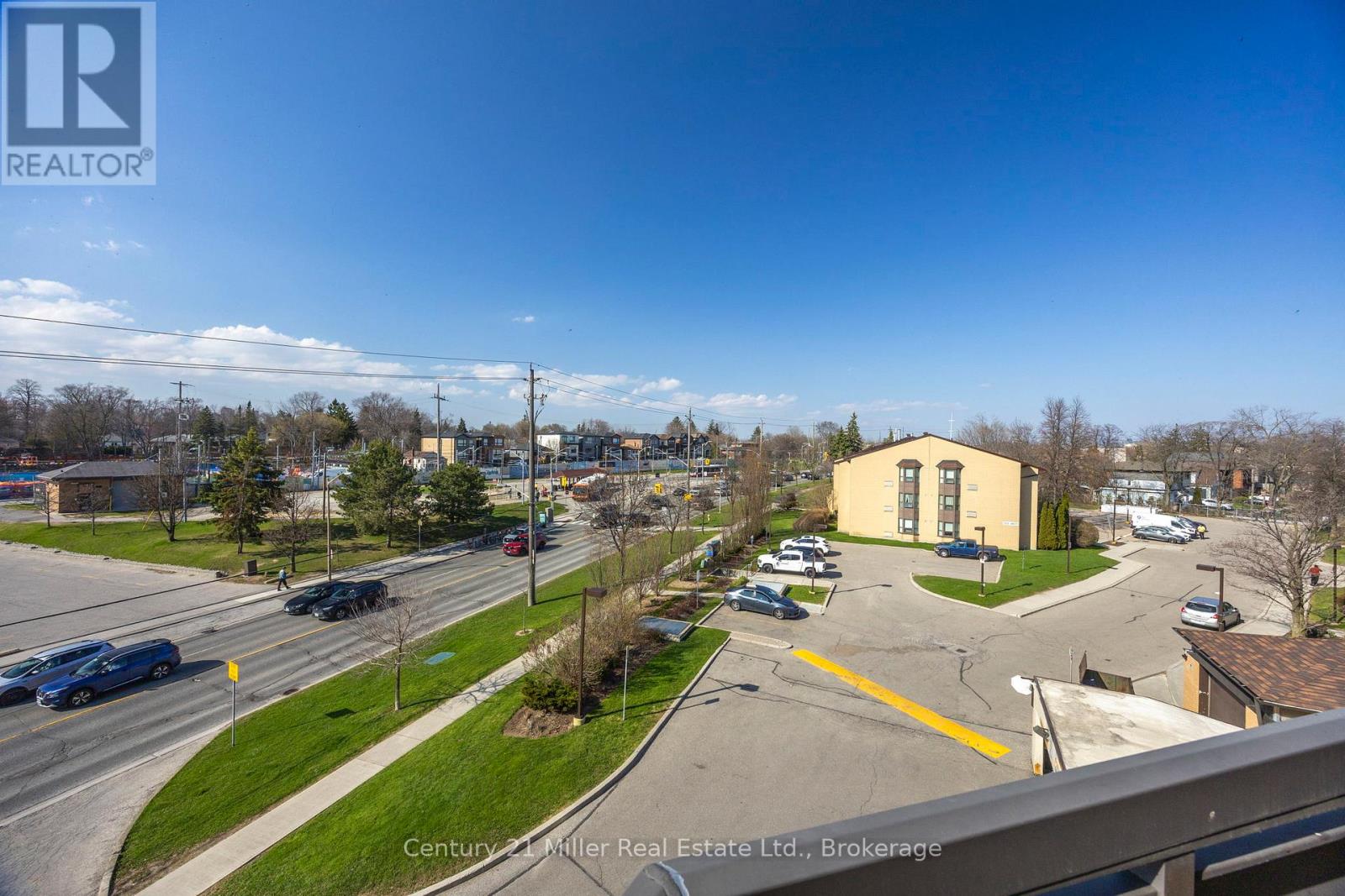 #411 3845 LAKE SHORE BOULEVARD W - 25