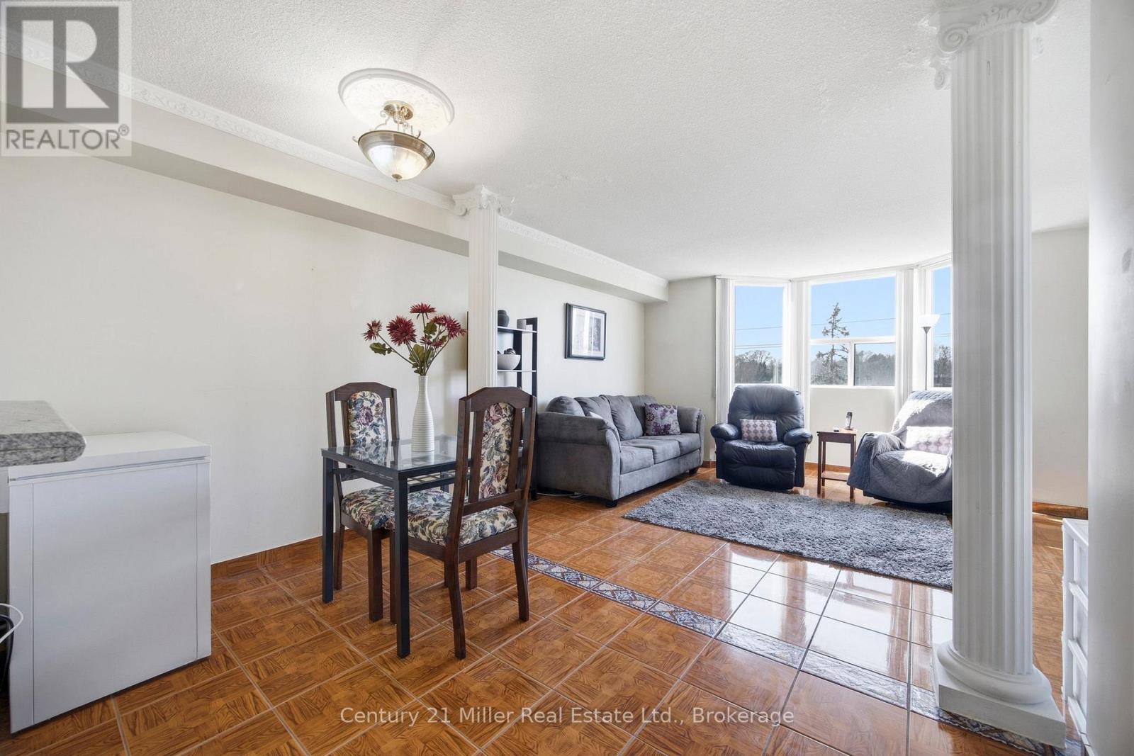 #411 3845 LAKE SHORE BOULEVARD W - 8