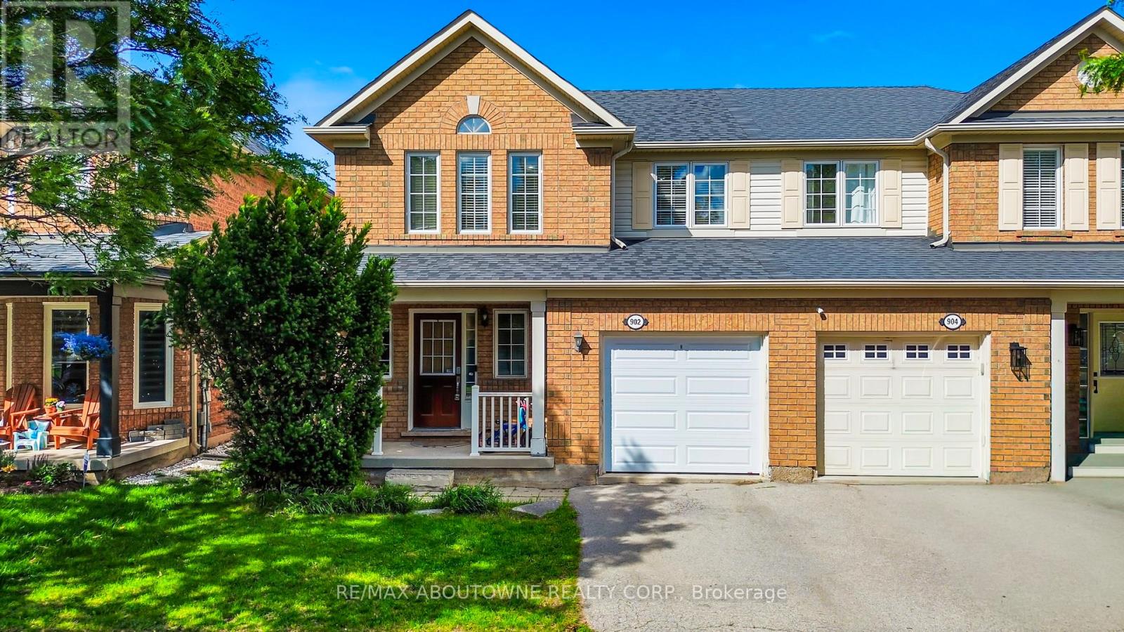 Photo of 902 Gazley Circle