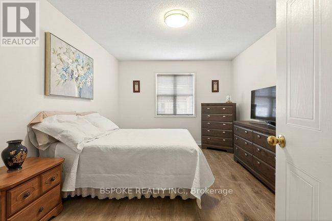 #9 2531 NORTHAMPTON BOULEVARD - 21